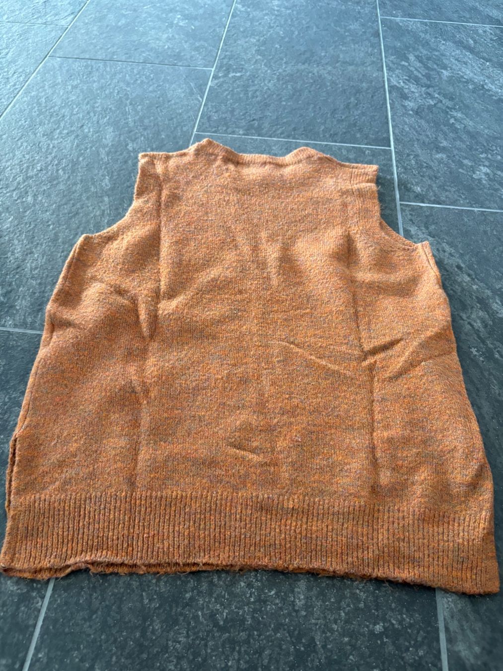 Maglioni & Felpe: JDY T-Shirt / Pullover - braun - Gr. XS – Usato da Stadel venduto da Chanel_5 2