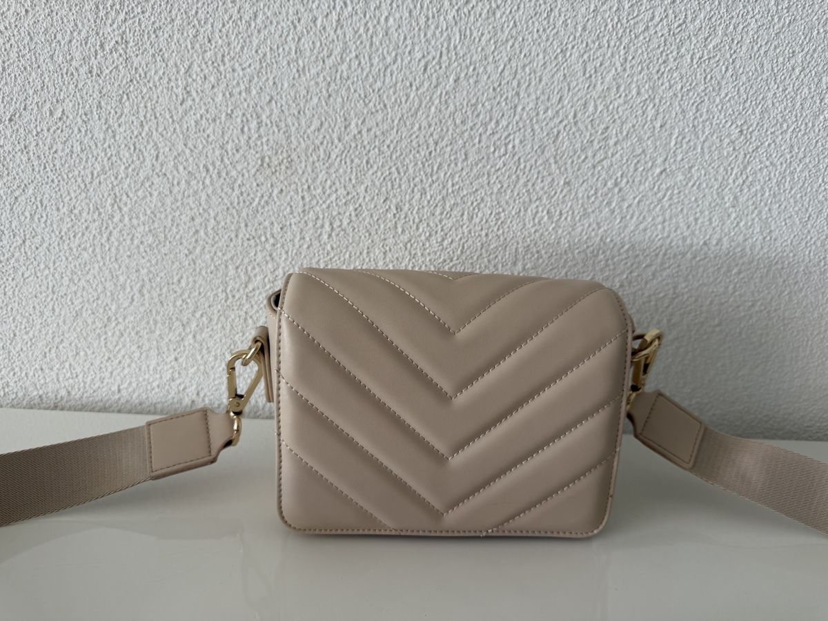 Borse da donna: St. Oddity Shoulder Bag – Usato da Brunnen venduto da keusch19 1