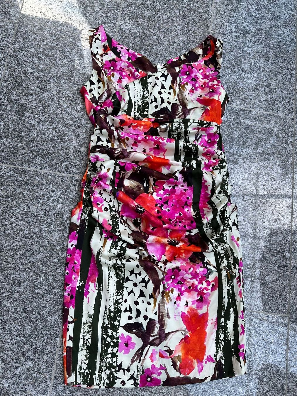 Talbot Runhof Vestiti: Seidenkleid von Talbot Runhof – Usato da Remigen venduto da Orlana7