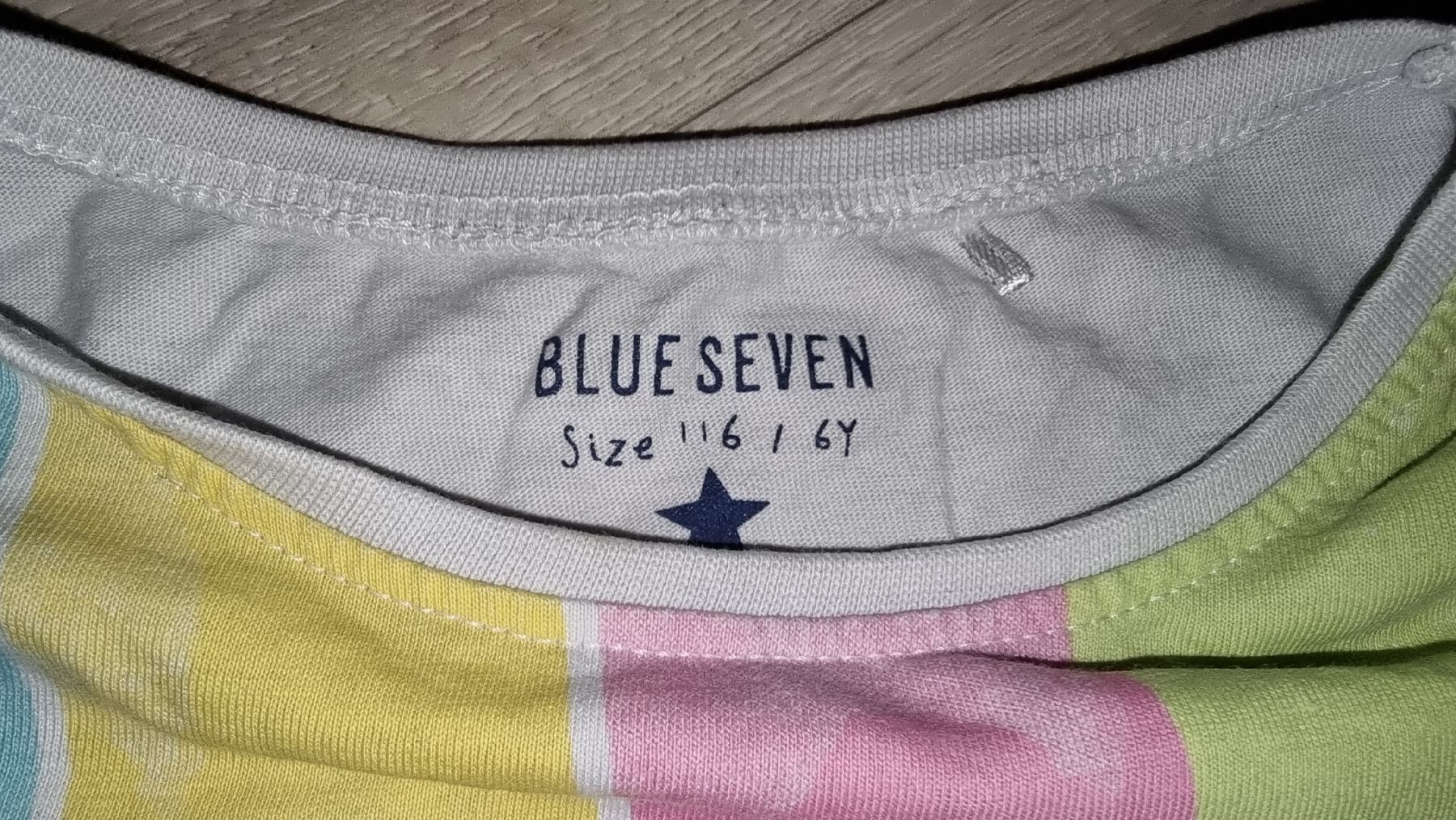 Blouses, T-shirts & Tops: BLUE SEVEN Mädchen Shirt Gr. 116 süss bunt – D'occasion à Wigoltingen par Zuckerfee84 2