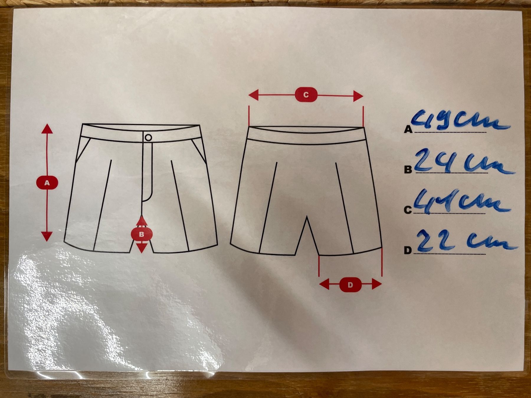 C&A Pantaloni: C&A short noir 38 – Usato da Lausanne venduto da PlusValue_Lausanne 4