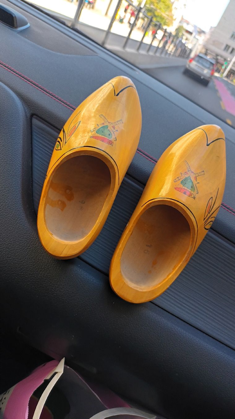Schuhe für Jungen: Kinderzoggeli Gr.16 – Gebraucht aus chur von erika025