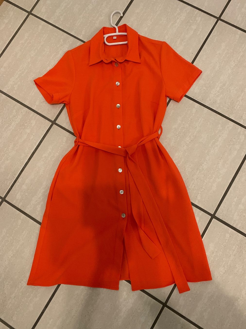 Vestiti: Neue Kleid – Nuovo e nell'imballaggio originale da Lausen venduto da tiguan07 4