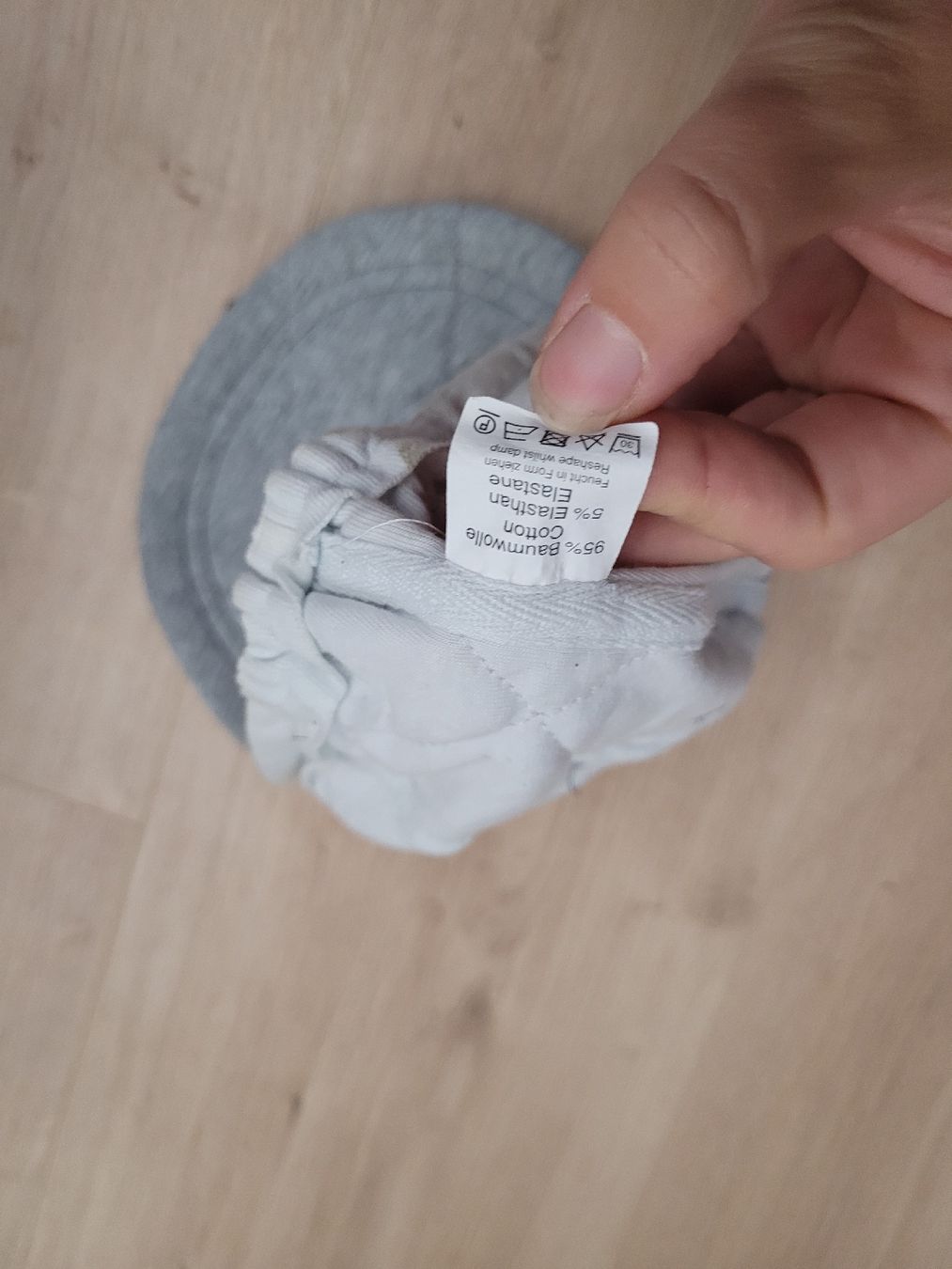 Altro abbigliamento per bambino: Hut ca. 1 Jahr – Usato da Lupsingen venduto da sta_wgg5 3