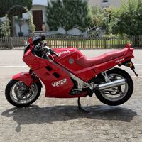 Honda VFR 750 F Veteran