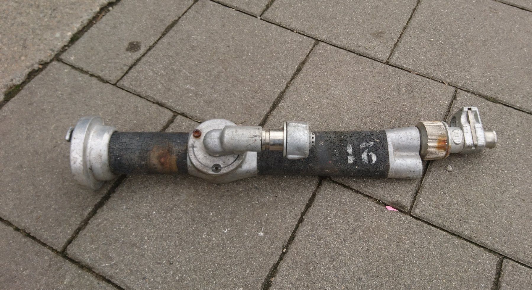 Rohre & Schläuche: Strahlrohr gross – Gebraucht aus Gampelen von Schmidi887 2