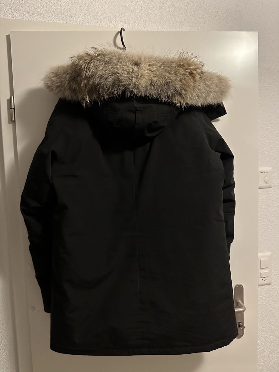 Canada Goose Mäntel: Canada Goose Parka Noir Taille L – Gebraucht aus Biel/Bienne von Endrit.d_31 4