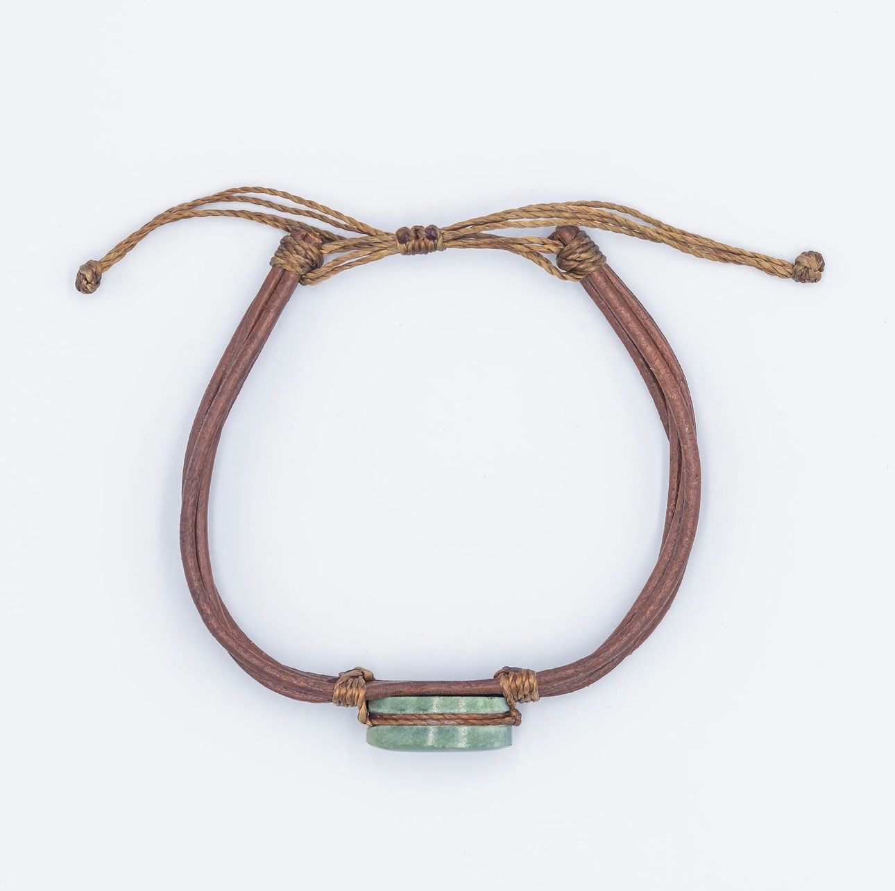 Bracciali & Braccialetti: Lederarmband mit Jade – Nuovo e nell'imballaggio originale da Ruggell venduto da JadeShop 1