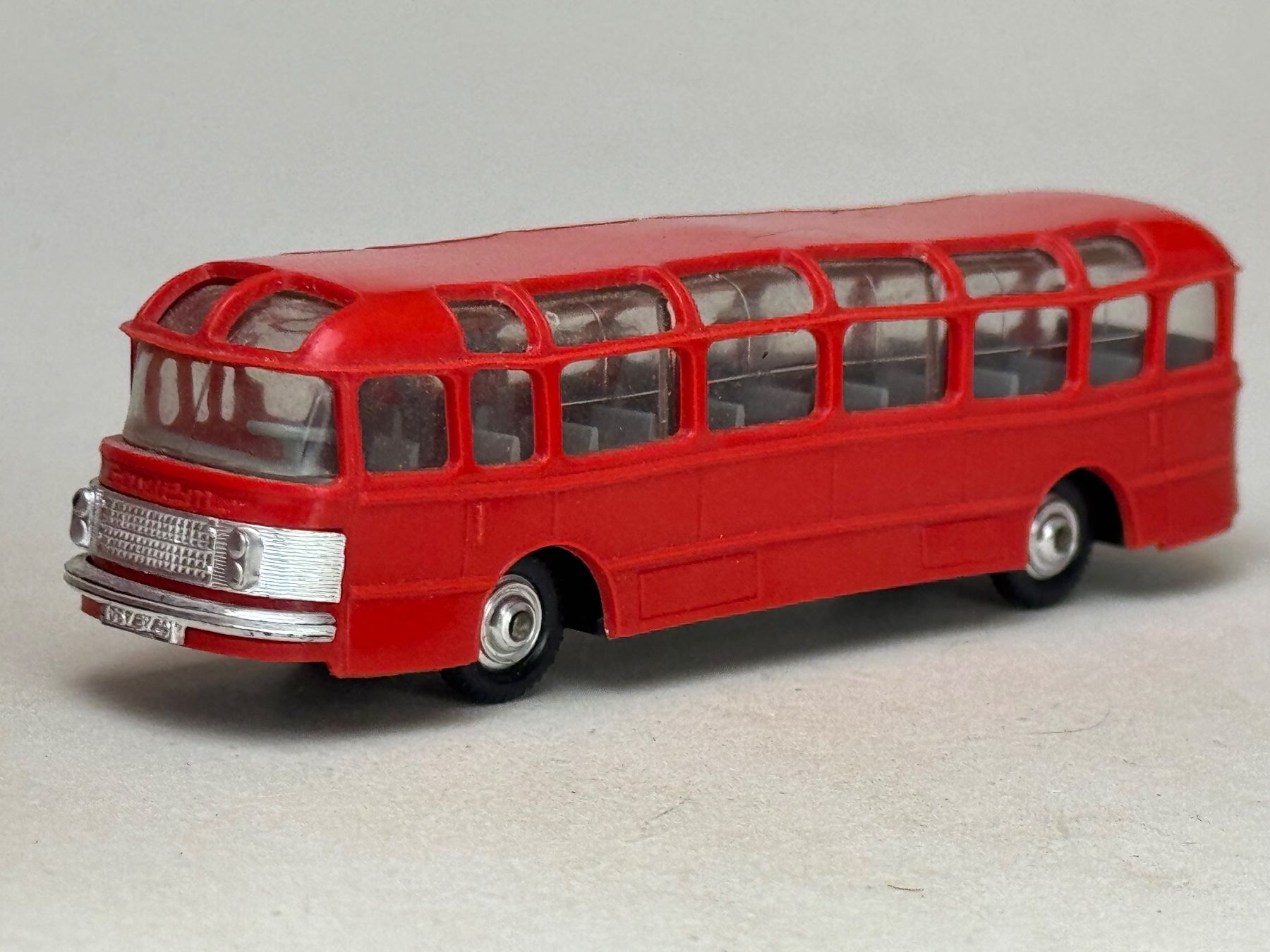Ford Modellini d'auto: GB1- Norev Saviem SC 1 rot – Usato da Elm venduto da Wikmtz