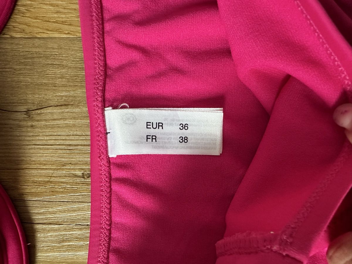 C&A Maillots de bain & Bikinis: C&A Bikini Set pink Grösse 75B / 36 – D'occasion à Buchs AG par tifena 1