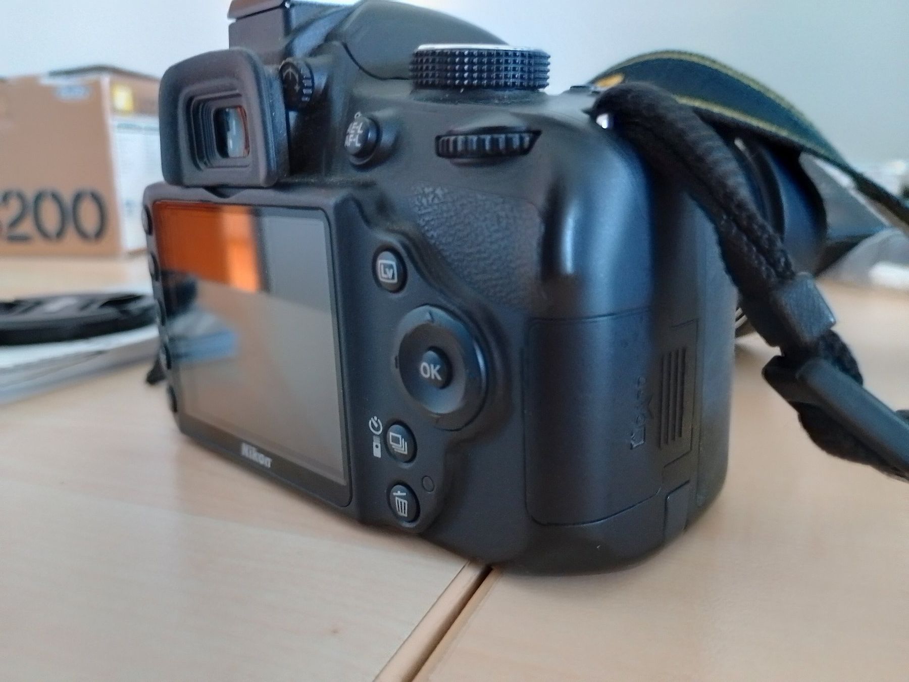 Nikon Fotocamera: Nikon D3200 – Usato da Bülach venduto da Berg9Boby 5