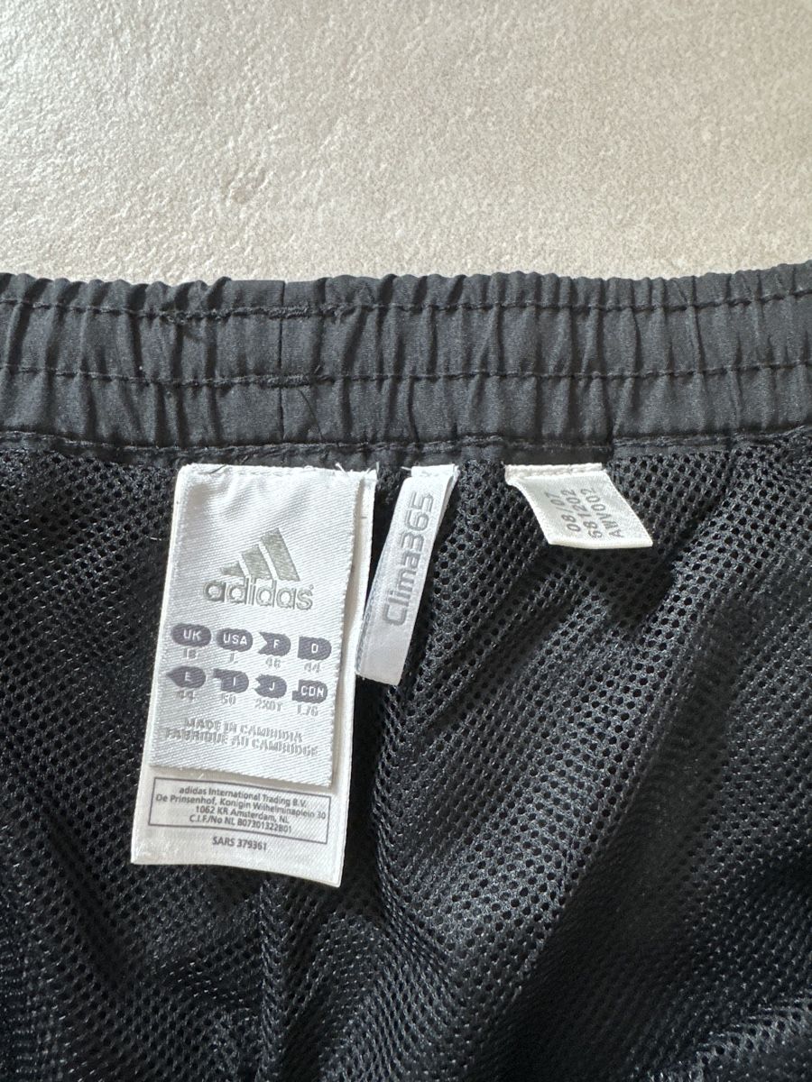 Adidas Hosen: Adidas Damen Hose schwarz, Grösse 44 – Gebraucht aus Zug von Hehe 3