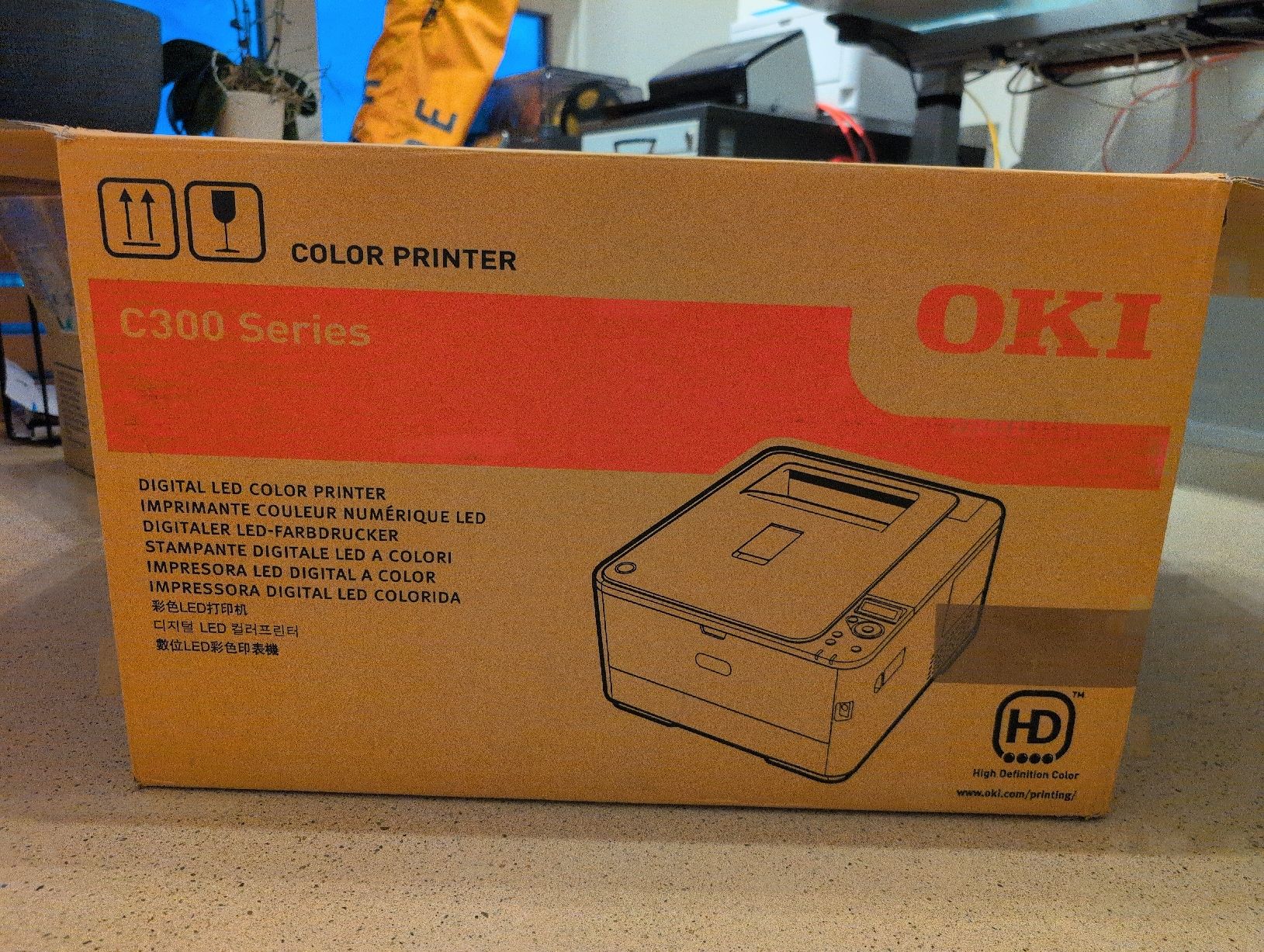 Oki Stampanti: OKI C3332 Farb LED-Laser Drucker – Usato da Winterthur venduto da christianmaeder