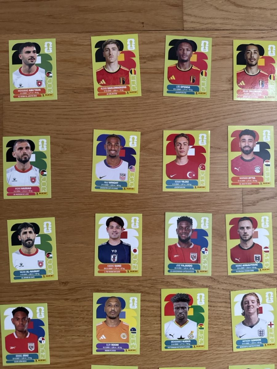 Panini Carte collezionabili: 56 Panini Sticker (3 Gold) – Nuovo (secondo la descrizione) da Wallisellen venduto da MoPo00 1