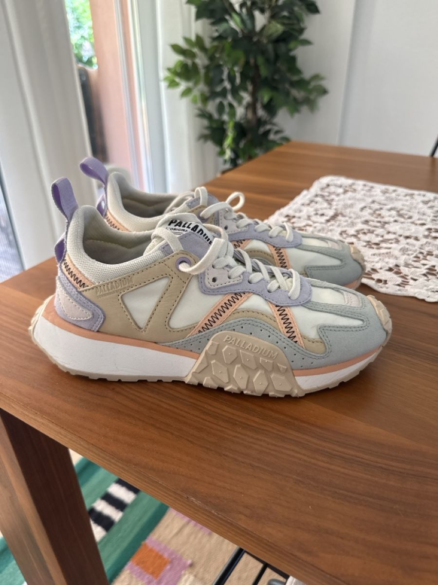 Palladium Damenschuhe: Sneaker Palladium TROOP RUNNER Outcity Star – Neu (gemäss Beschreibung) aus Rorschacherberg von galylea