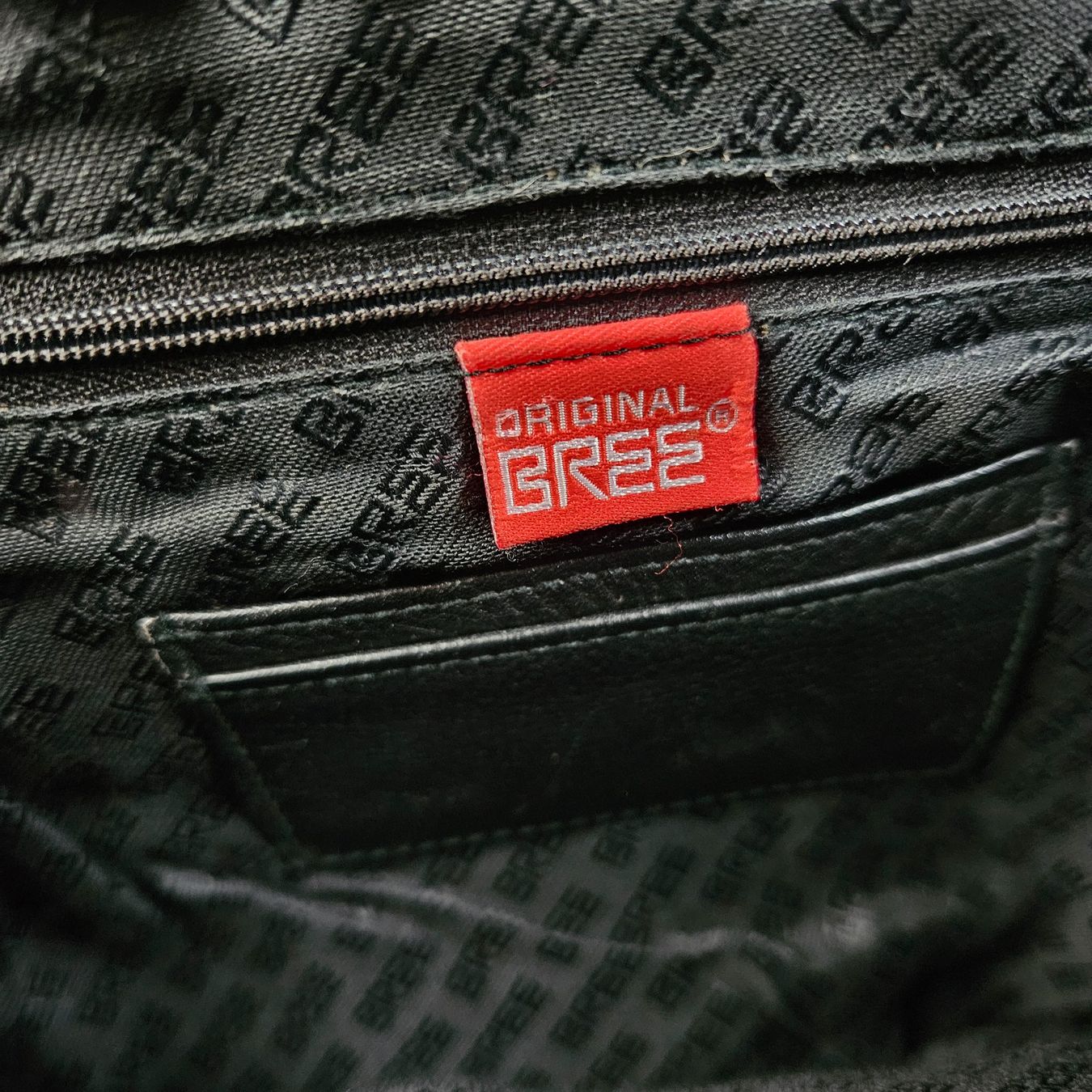 Bree Zaini: Bree Rucksack, Leder, Schwarz – Usato da Uster venduto da Sonnenblume212