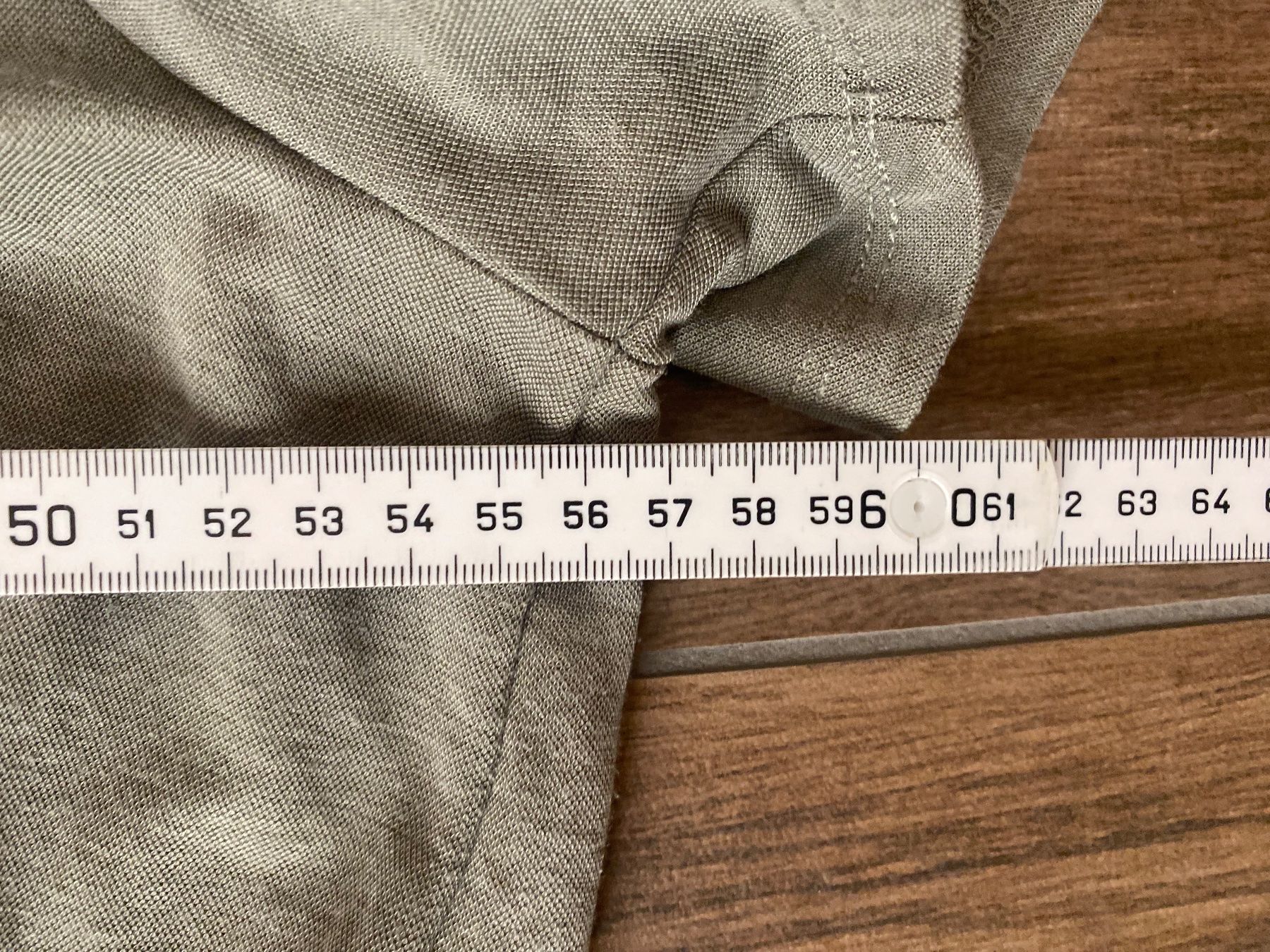Primark Vestiti: Kleid gestuft oliv Gr. 46 - 48 – Usato da Pratteln venduto da a23_j2gs 5