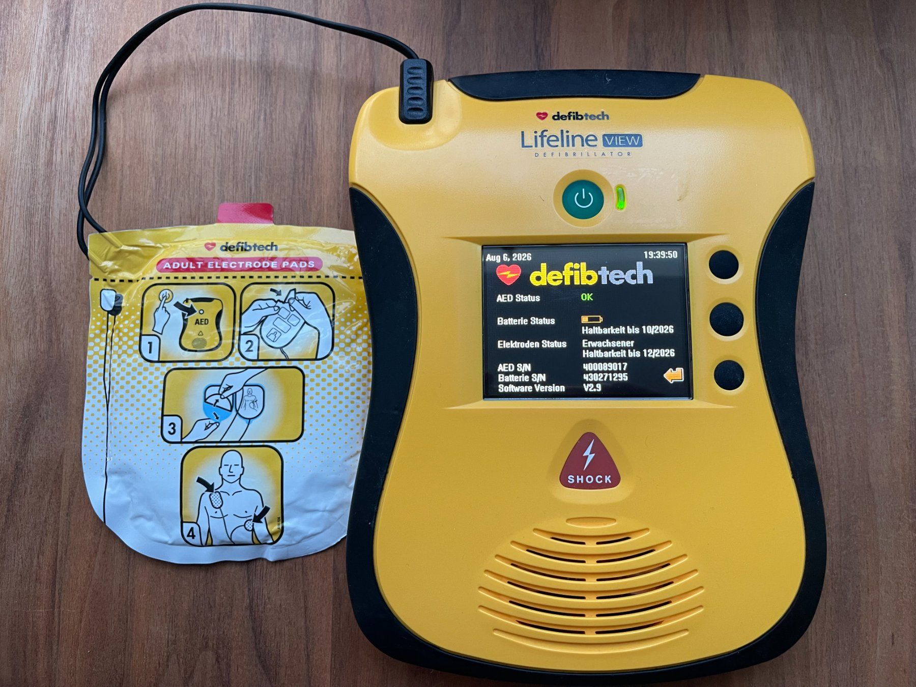 Medizinische Geräte: Defibrillator Lifeline View – Gebraucht aus Rudolfstetten von Fast66