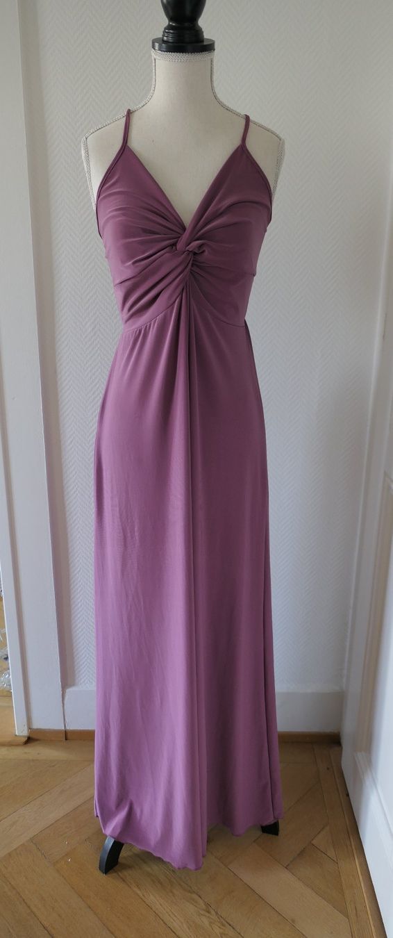 Vestiti: Robe longue rose (L) – Usato da Geneve venduto da Seven-Peaks-Seconds 1
