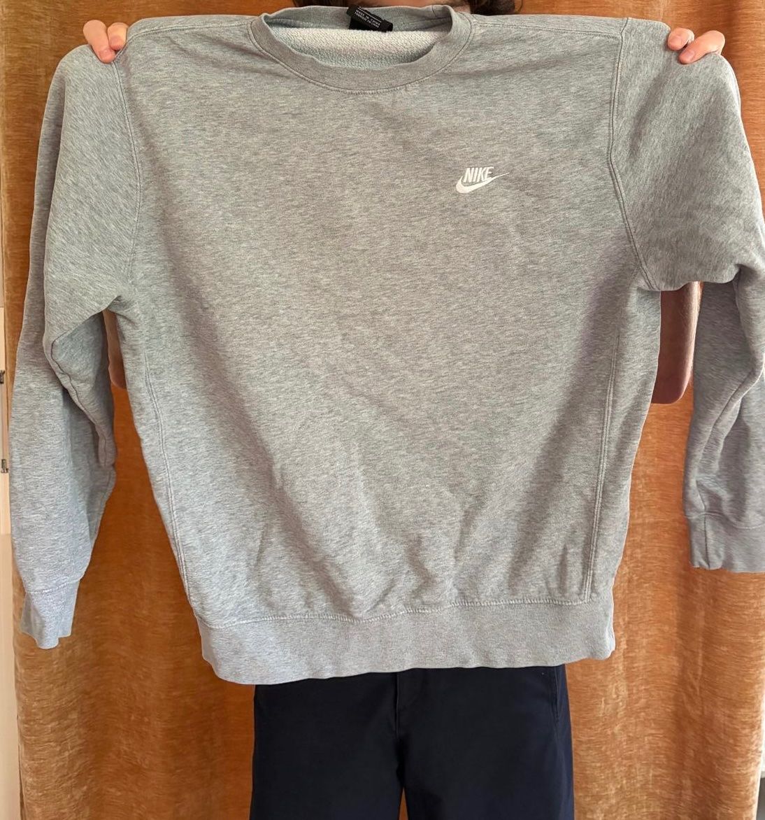 Nike Maglioni & Felpe: Grauer Nike Pullover – Usato da Zürich venduto da ene_wct9