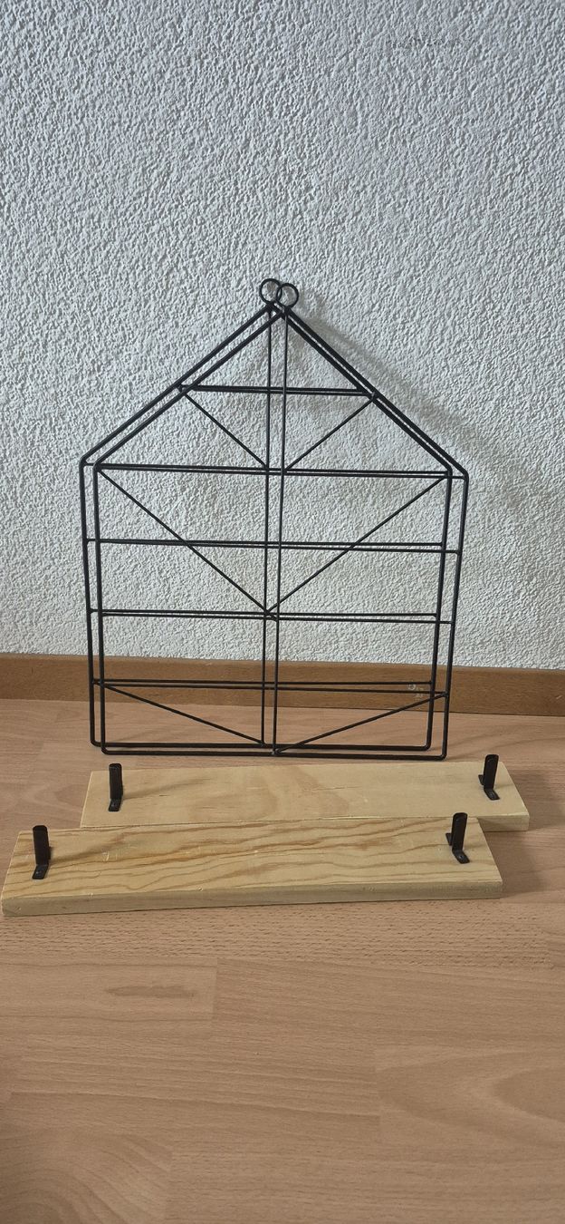 Tutte le decorazioni: 2 Deko-Objekte im Haus-Design, Metall/Holz, – Usato da oensingen venduto da avalon013 1