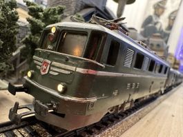 Märklin 3050 SBB Ae 6/6 Personenzug Neuchâtel