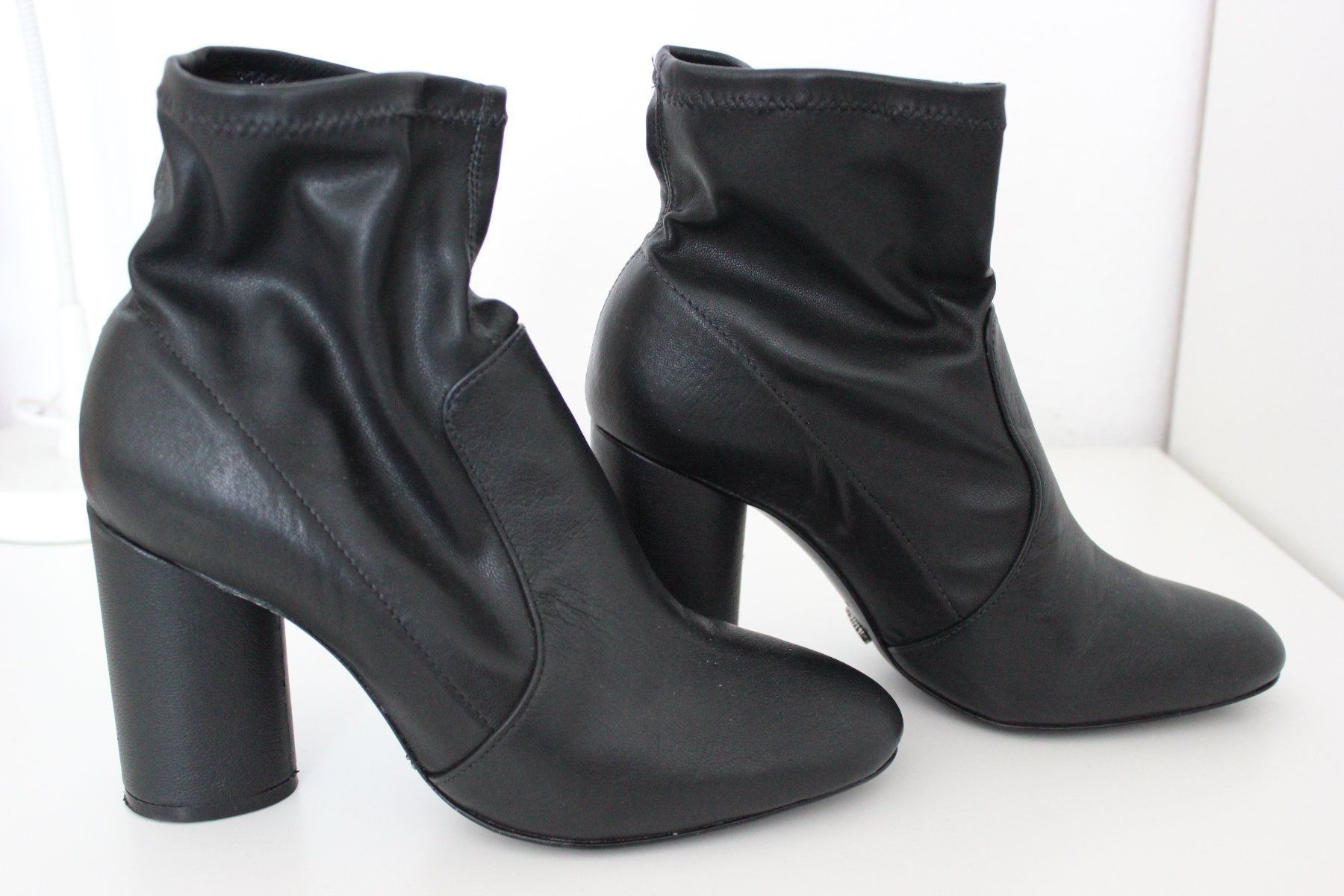 Scarpe da donna: Schtiflette Schutz  Gr.37 – Usato da Schliern b.Köniz venduto da Nikk0tin 1