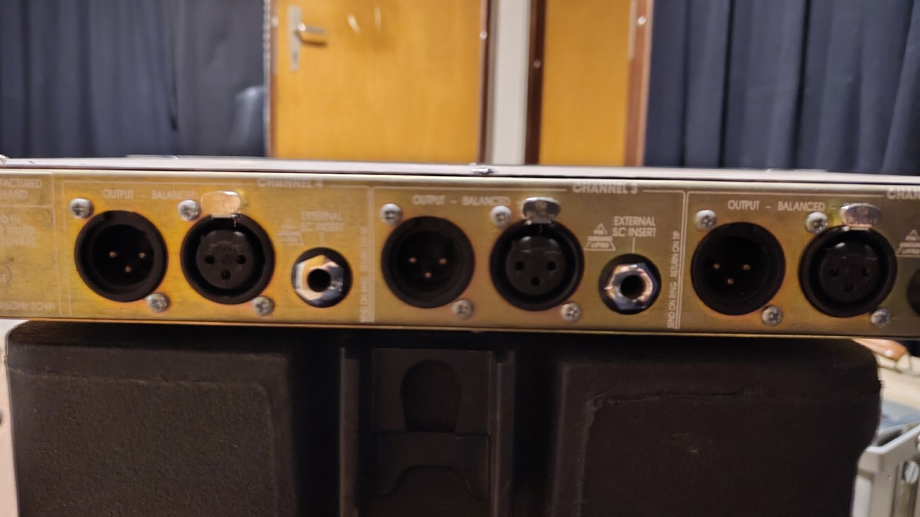 Equalizer: Compressor De-esser 4 Channel BSS DPR-404 – Gebraucht aus Vilars NE von Filomusic 4