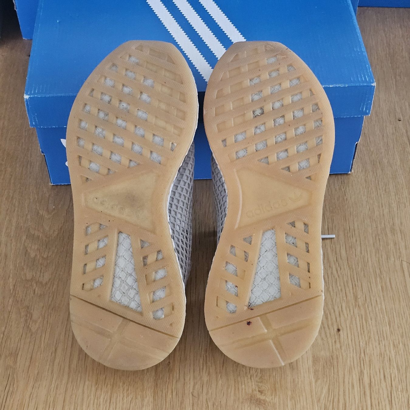Adidas Scarpe da uomo: Adidas Deerupt Runner gris taille 40 – Usato da rolle venduto da Noma-collectible 5