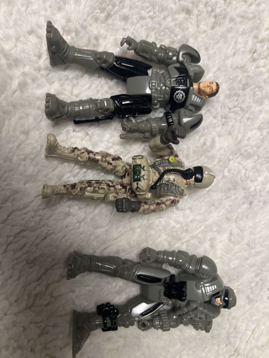 Spielzeuge: Char d'assaut Chap Mei + 3figurines, – Gebraucht aus Chenens von anasantos90 1