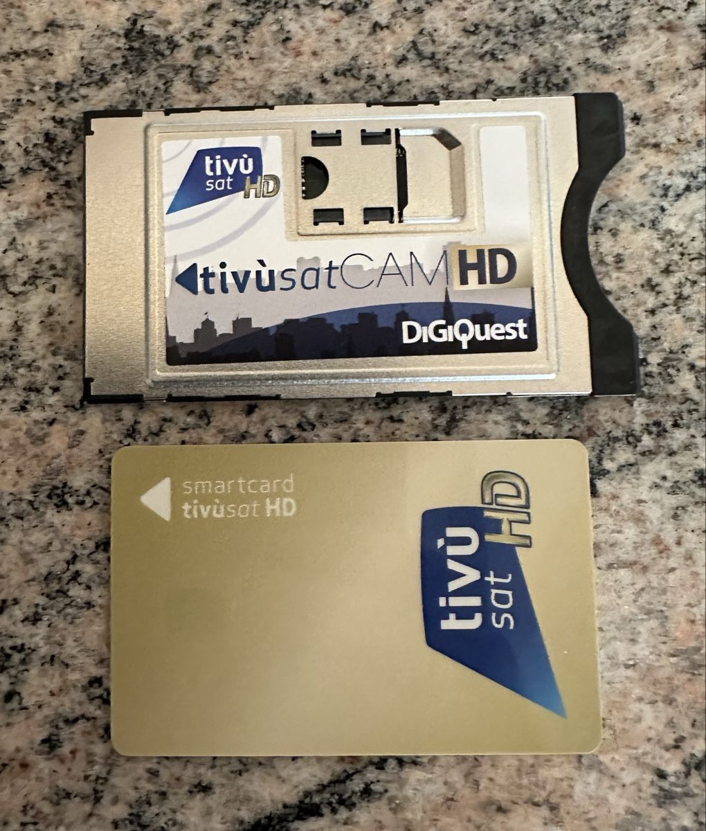 Modules & Funcards: Cam Tivusat ATTIVE – D'occasion à Giumaglio par Fabio_Tu21