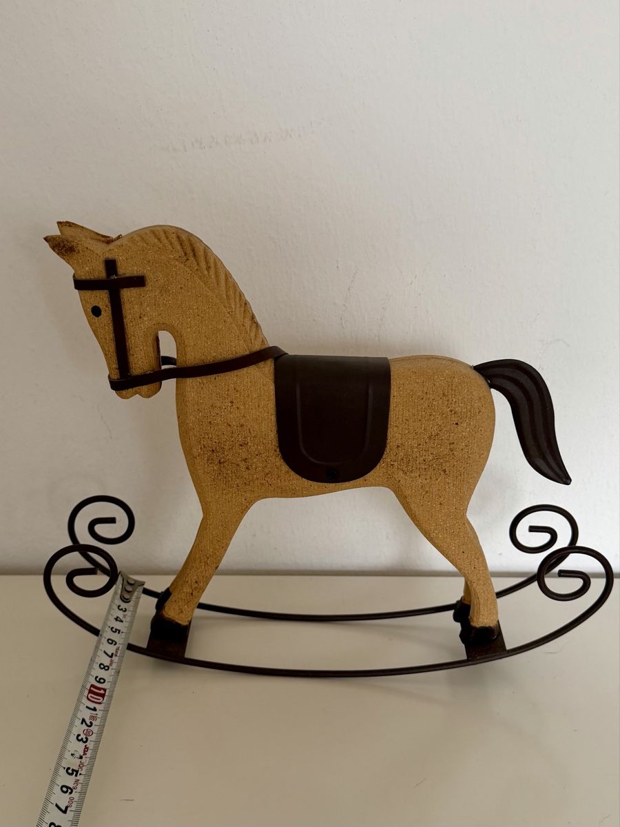 Tutte le decorazioni: Schaukelpferd  Deko Holzfigur – Nuovo (secondo la descrizione) da Zürich venduto da amaguri
