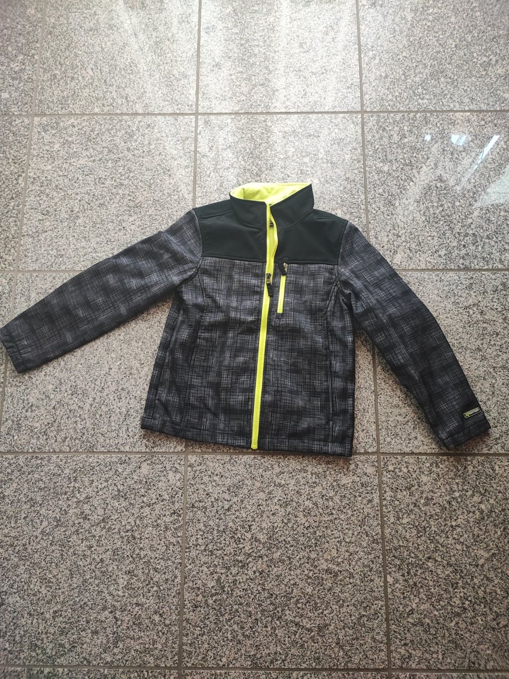 Vestes & Manteaux: Softshell Gr. 140 – D'occasion à Grabs par Margelchopf1
