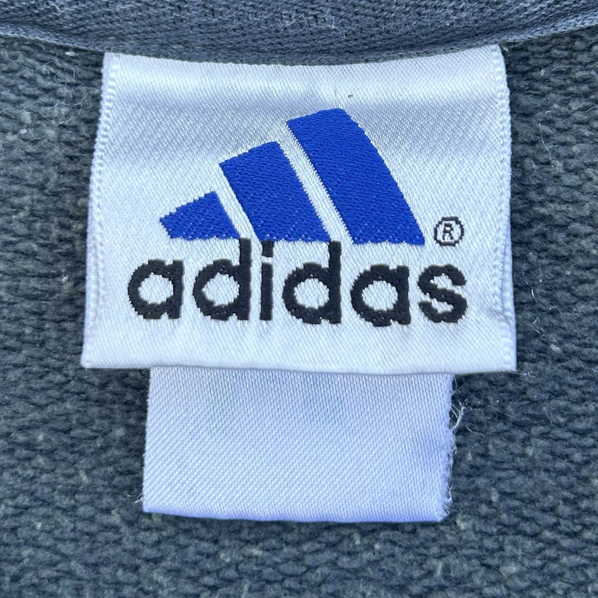Adidas Maglioni & Felpe: Vintage Adidas embroidered sweatshirt – Usato da brent venduto da fukusapes 4