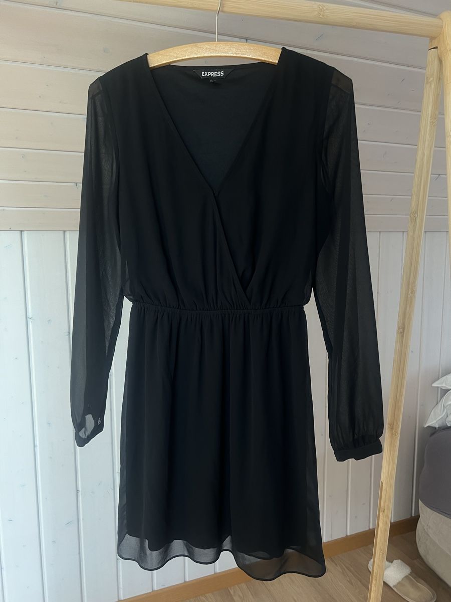 Kleider: Express Schwarzes Kleid – Grösse XS – Gebraucht aus Altstätten SG von Melval22