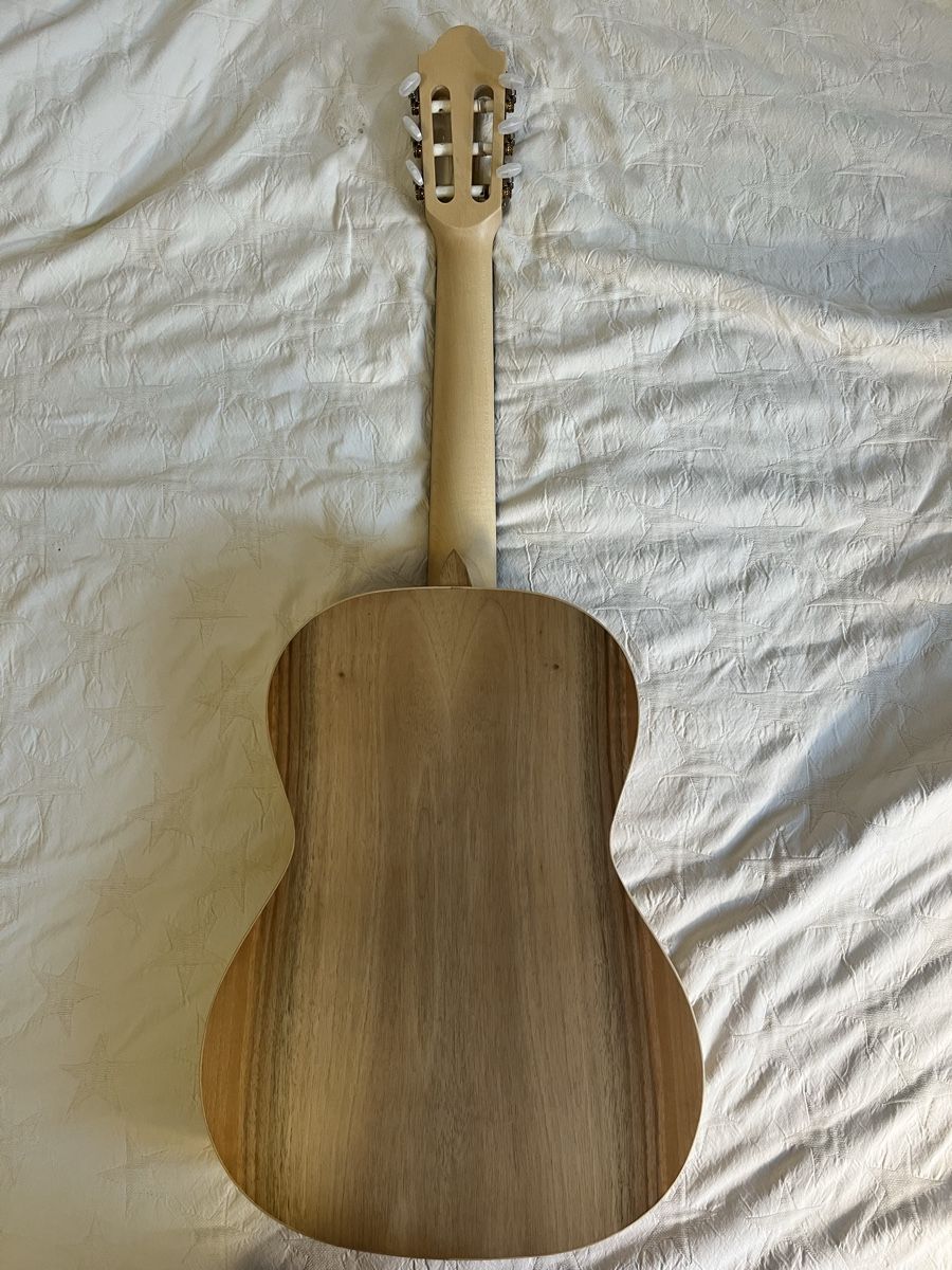 Strumenti musicali: Guitare Hora 7/8  – Usato da Lausanne venduto da luc_ddh5 2