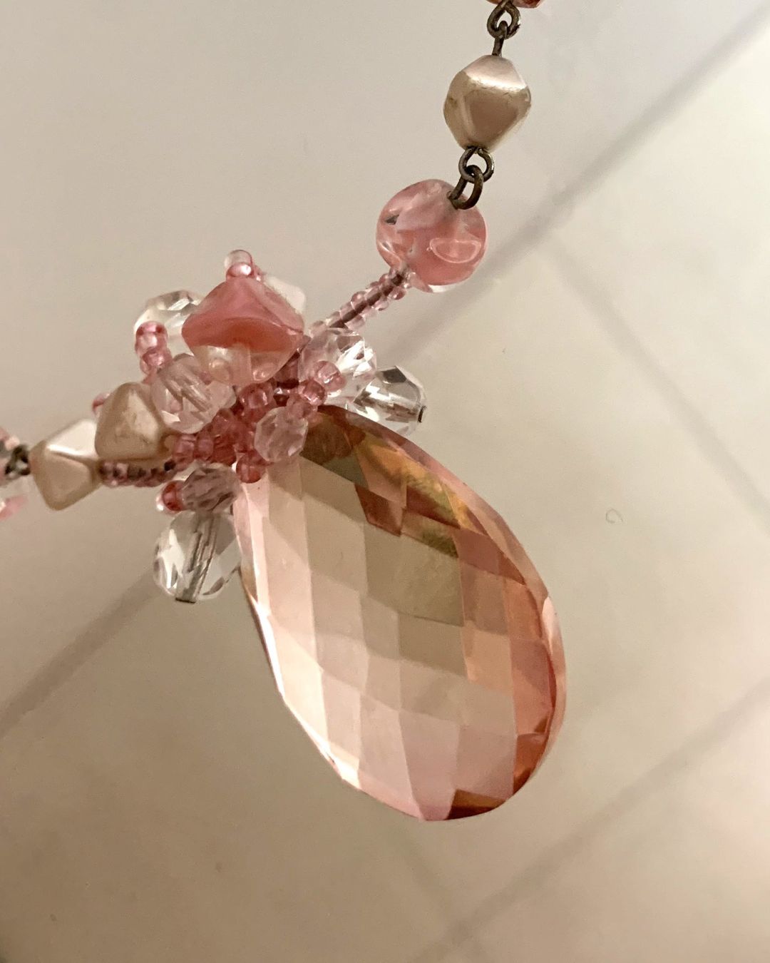 Catenine: ** HÜBSCHE HALSKETTE ROSA/TRANSPARENT/SILBER** – Usato da Starrkirch-Wil venduto da Evelyne222 4