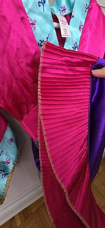 Kostüme: Prinzessinnenkleid / Disney Kostüm – Gebraucht aus Zürich von joo_hrd5 2
