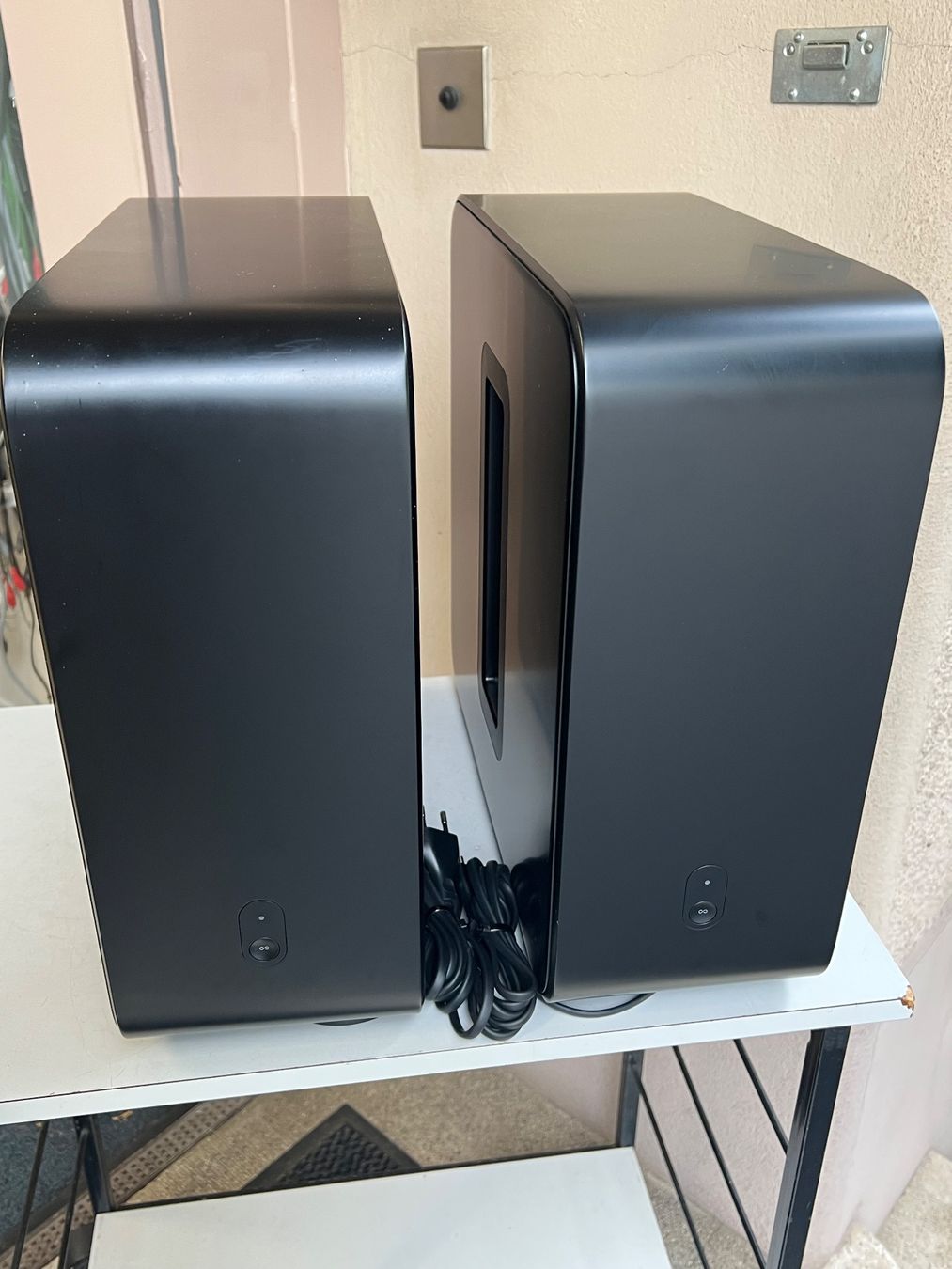 Sonos Home cinéma: Sonos Arc S45 & 2x Sub 4, Siehe alle Bilder – D'occasion à Gebenstorf par Secondtronik 4