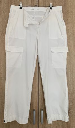 Brax Hose weiss Cargo lässiger  Style Grösse 44