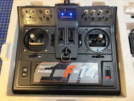 Fernsteuerung Robbe Futaba F-14 40 MHz neuwertig