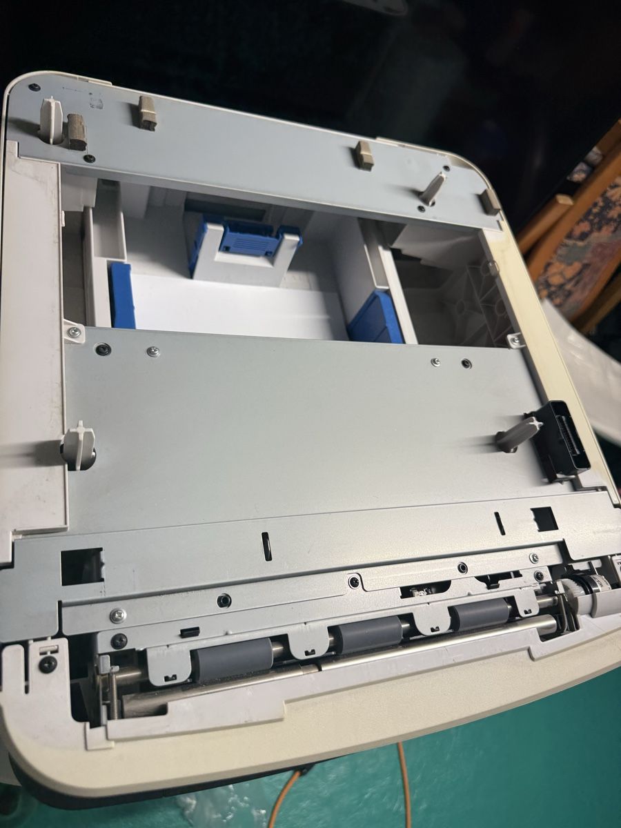 Oki Stampanti: OKI C712 Farbdrucker inkl. Original Toner C712  – Usato da Spreitenbach venduto da dan_xz6t 7