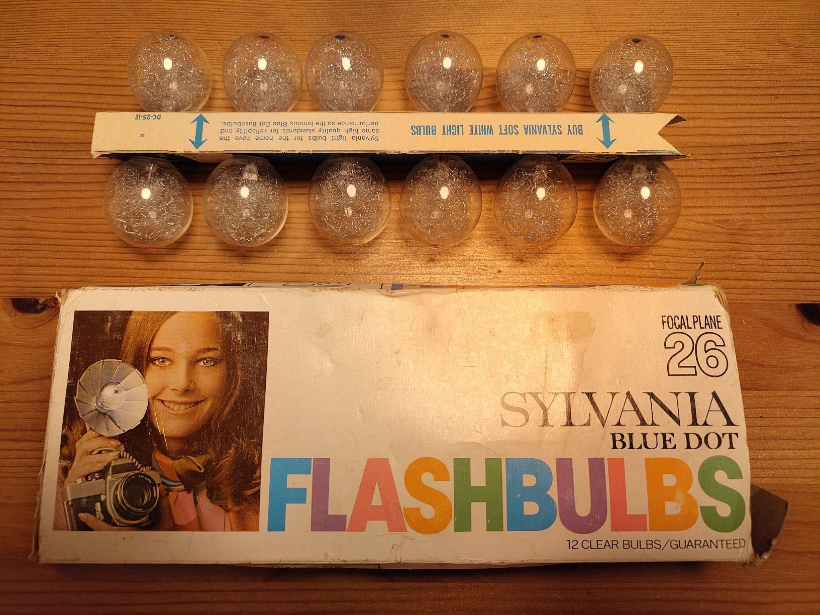 Blitze: Sylvania Blue Dot Flashbulbs, 12 Stk. DC-25-IE – Neu (gemäss Beschreibung) aus Zürich von Almohammed