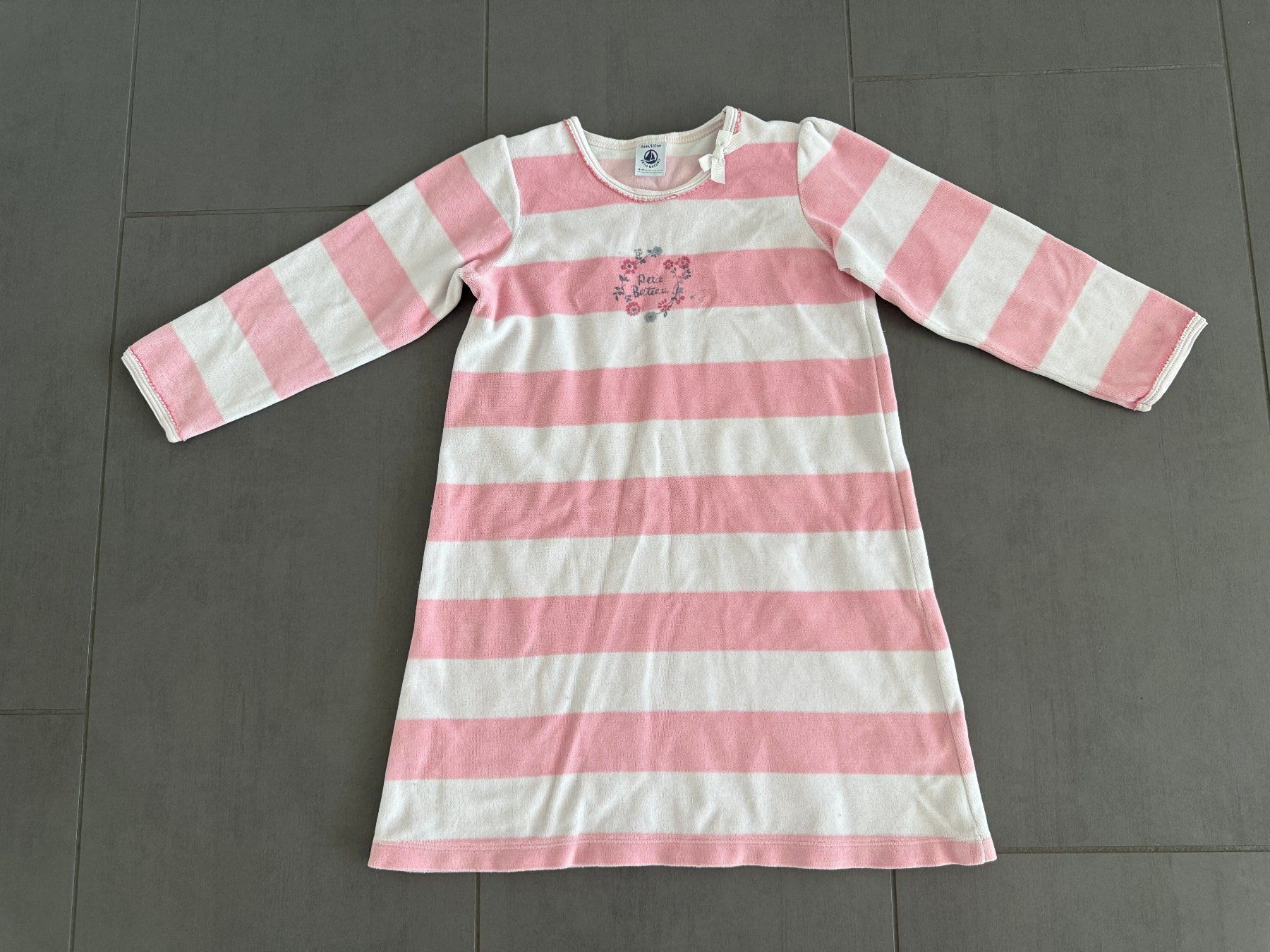 Petit Bateau Pyjamas & Ähnliches: Petit Bateau Nicki Nachthemd Gr. 5ans/110cm – Gebraucht aus Oberglatt ZH von COiNCiDENT 1