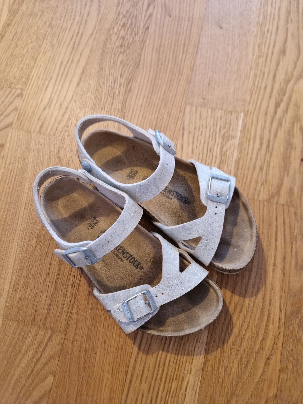 Birkenstock Scarpe per ragazzi: Birkenstock Sandale – Usato da KEHRSATZ venduto da Marina32
