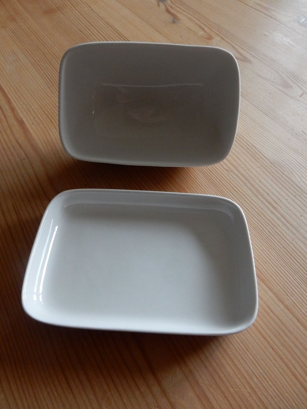 Weisses Butterdose Porzellan Butterbehälter neuwertig IKEA (Gebraucht) in Jona für CHF 2.5 – mit Lieferung auf Ricardo kaufen
