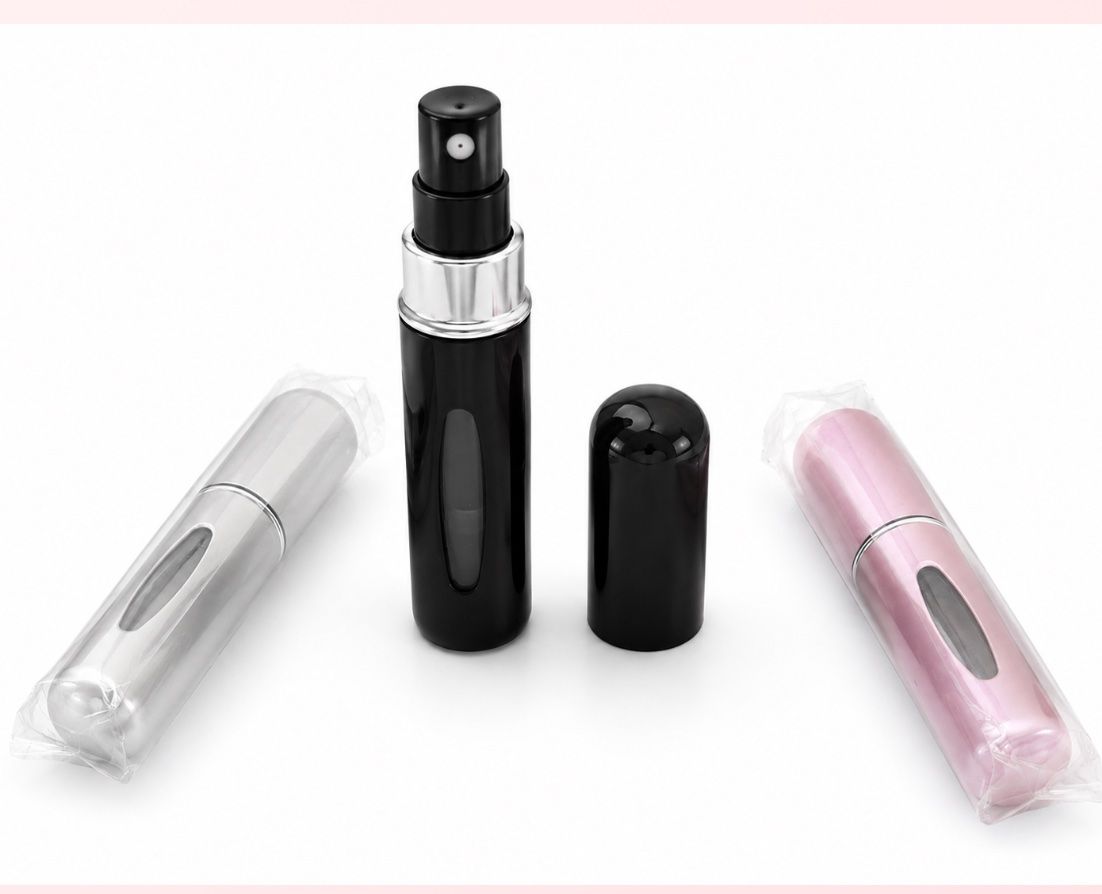 Parfums & Eau de Toilette: Mini atomiseur de parfum 5 ml – Neuf avec emballage d'origine à Genève par inf_9cc5