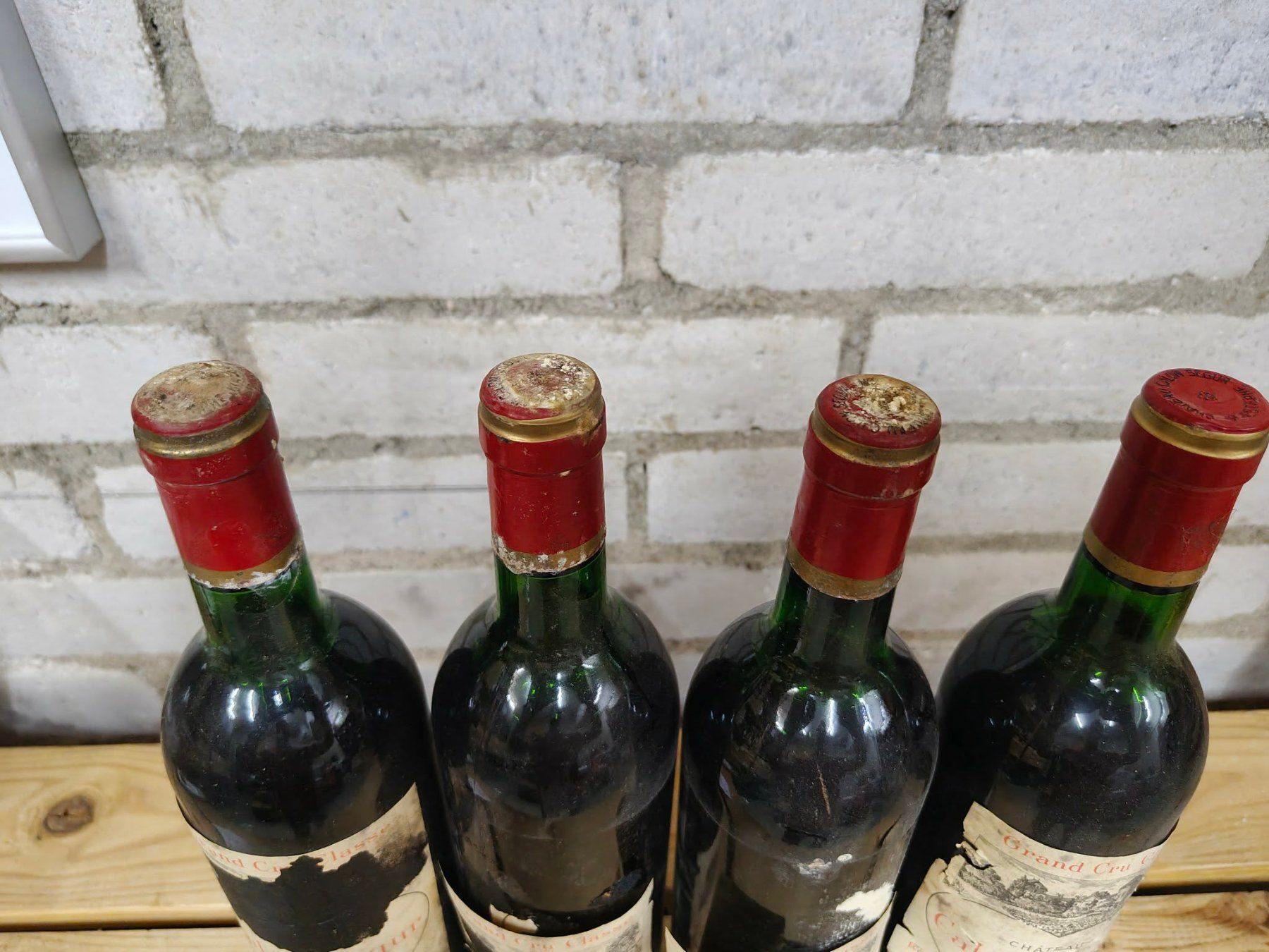 Vino: 4x 1983 Château Calon-Ségur – Nuovo (secondo la descrizione) da Münchenstein venduto da wusmarino 3