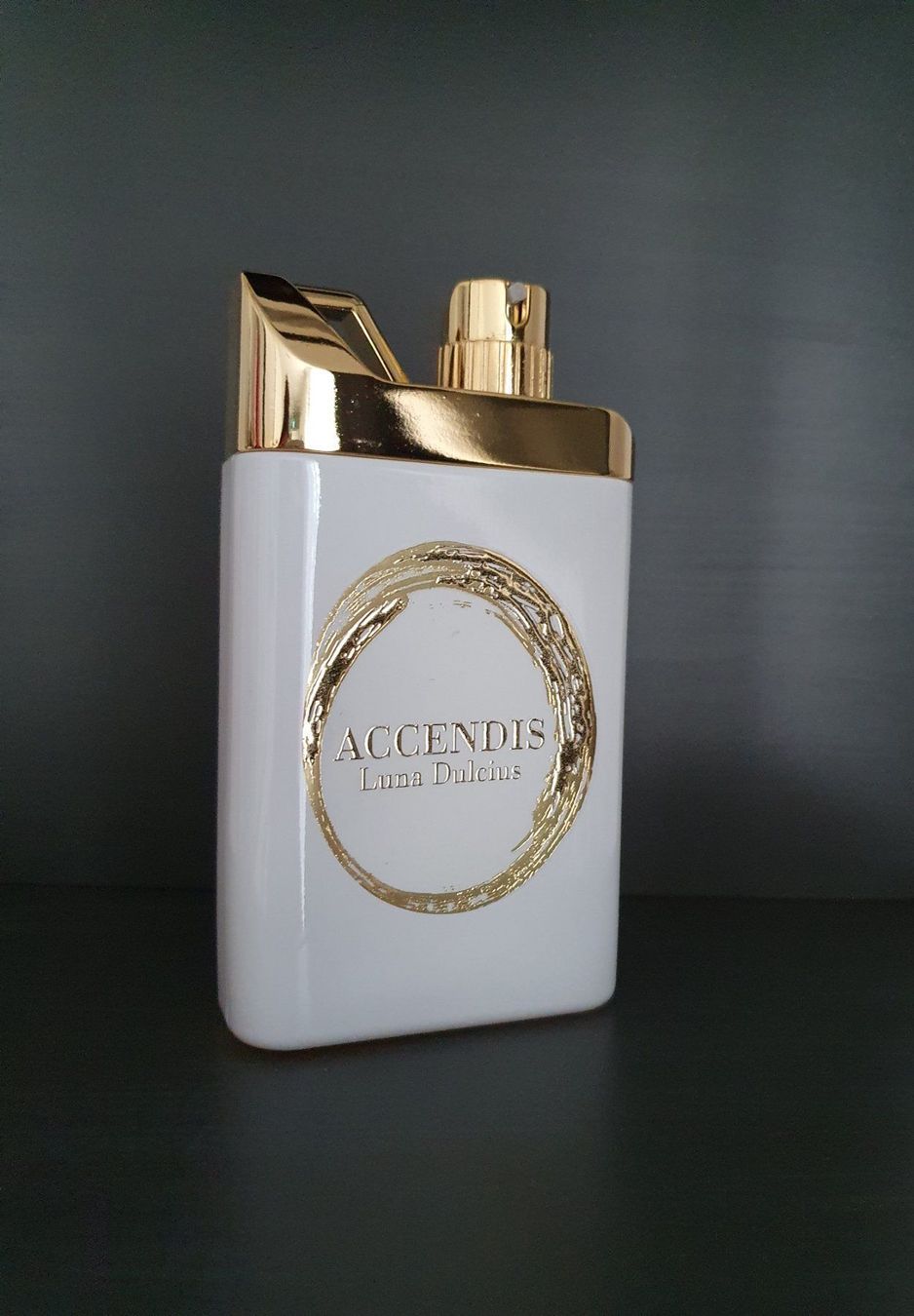 Profumi & Eau de Toilette: Accendis - Luna Dulcius ca. 95 / 100 ml Parfüm – Usato da Root venduto da FragranceEla