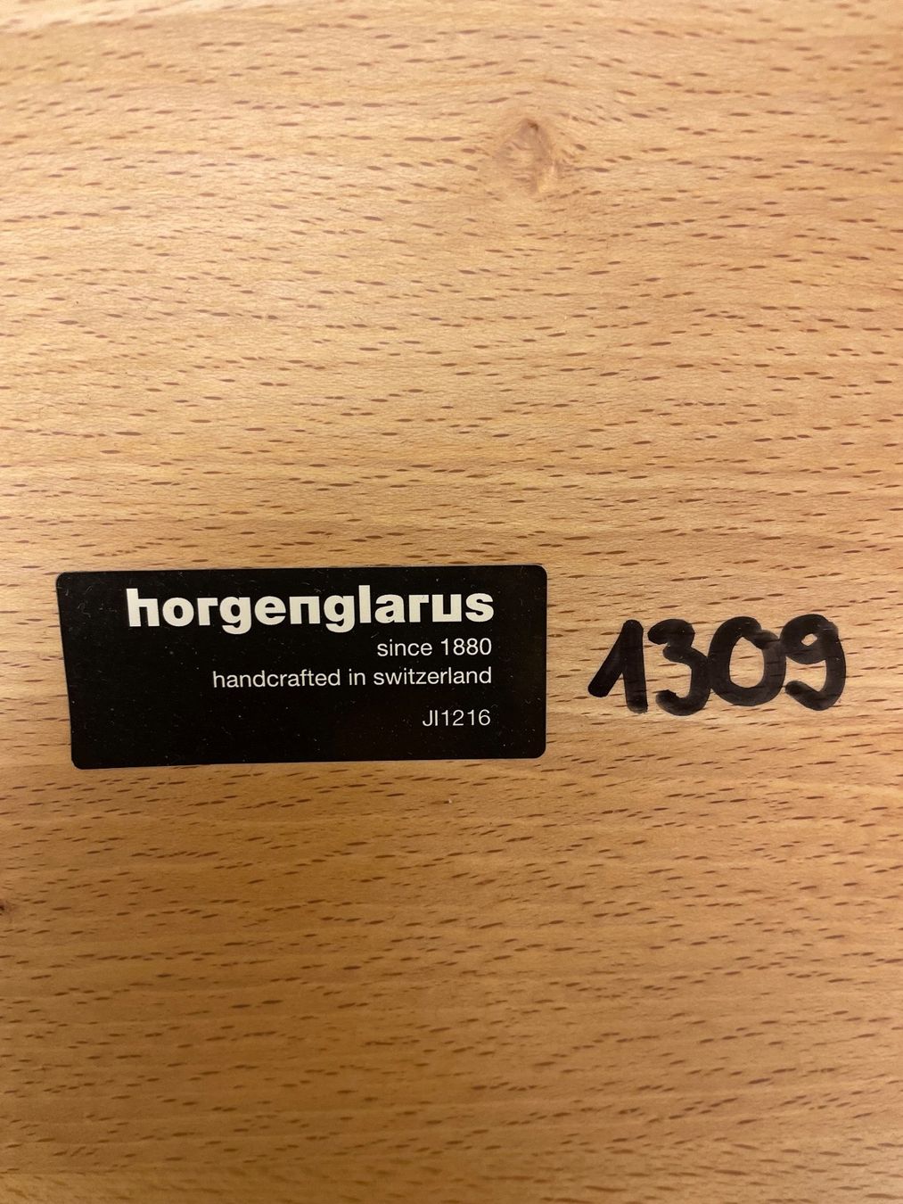 Horgen Glarus Tavoli: Horgen Glarus Tisch – Usato da Grenchen venduto da Design-Outlet 8